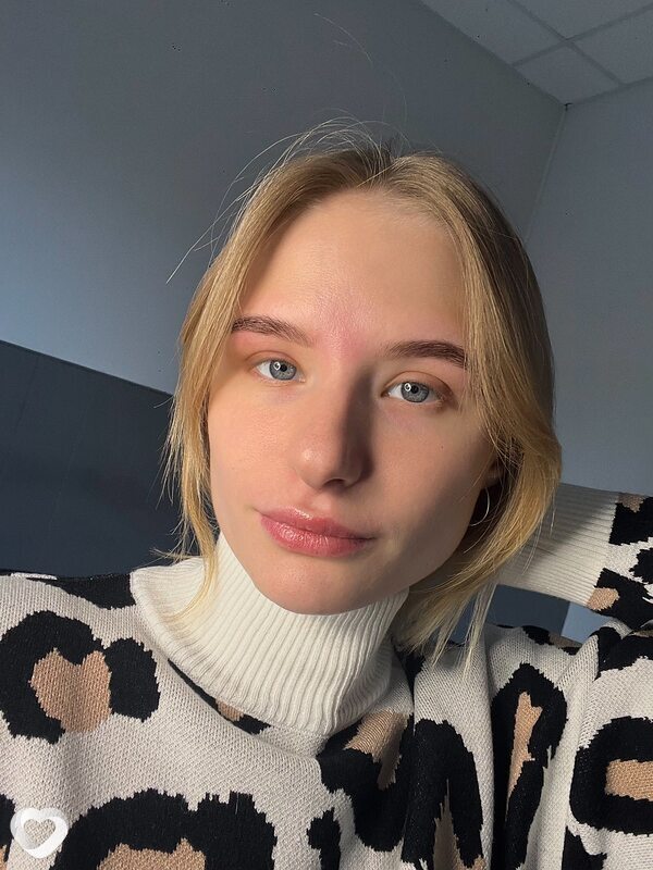 Олеся, 21, Томске — анкета №2866210