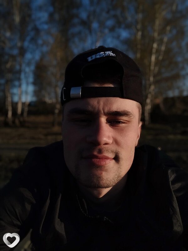 Валерий, 23, Томске — анкета №2866366