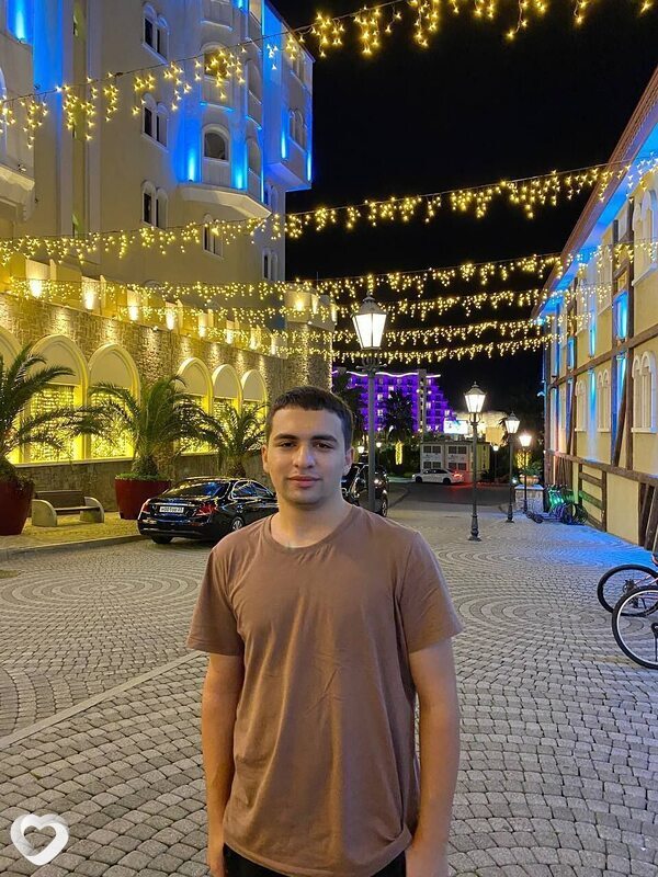 Миша, 25, Сочи — анкета №2867861