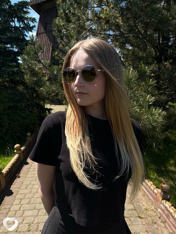 Яна, 21, Могилев — анкета №2867921