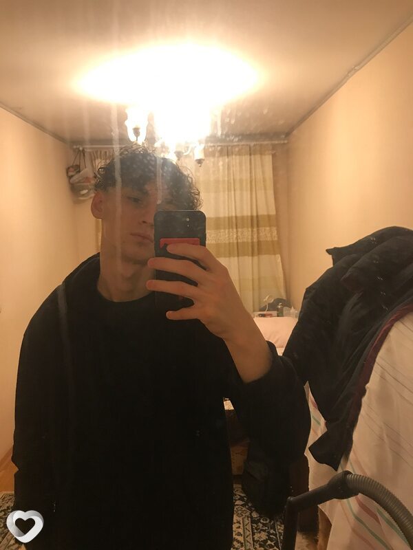 Богдан, 20, Екатеринбурге — анкета №2869129