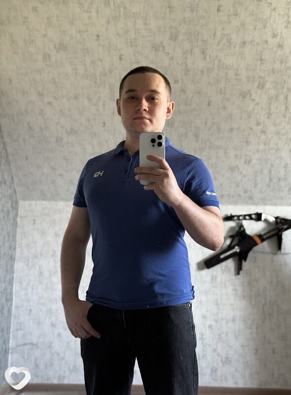 Илья, 27, Пинске — анкета №2868902