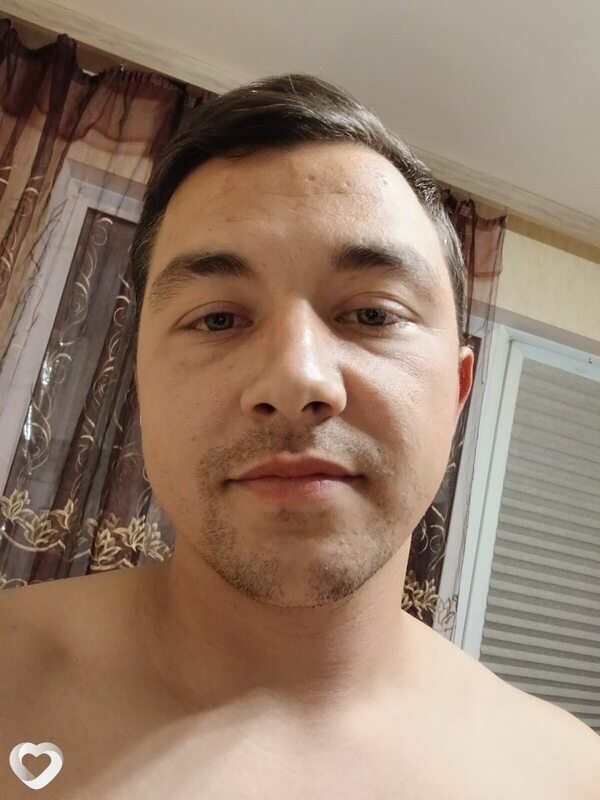 Владимир, 27, Саратове — анкета №2868912