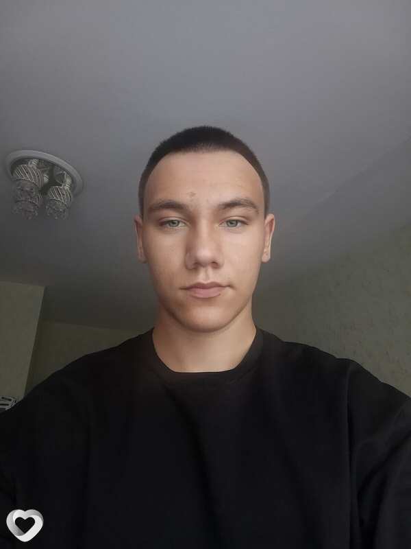 Владимир, 19, Москве — анкета №2868875