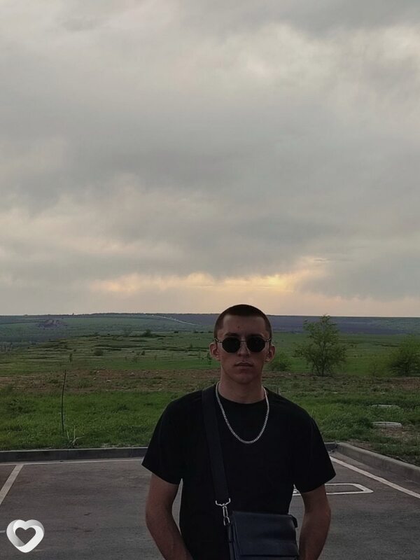 Андрей, 26, Волгограде — анкета №2868887