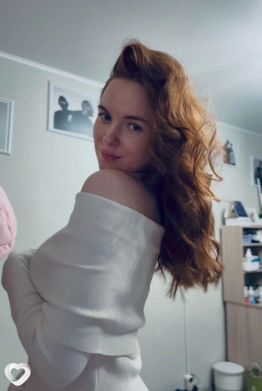 Арина, 20, Санкт-Петербурге — анкета №2869237