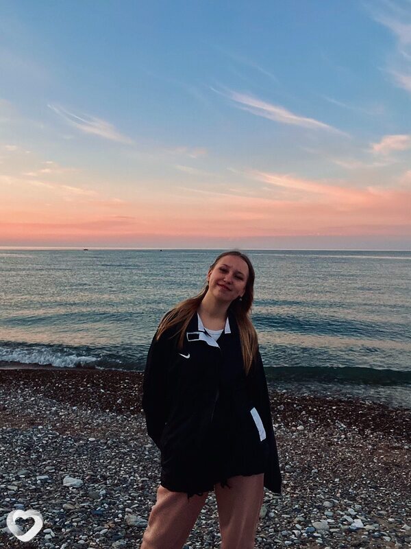Ульяна, 21, Иркутске — анкета №2869852