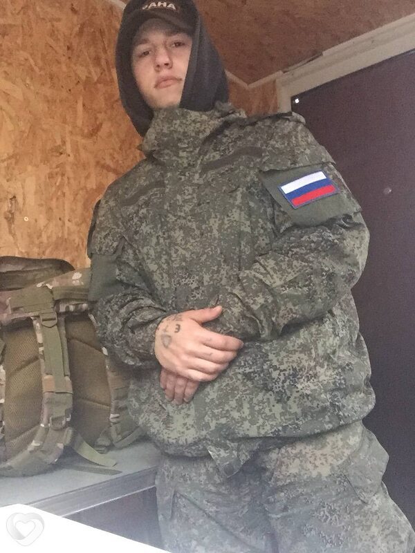 Дима, 19, Калининграде — анкета №2869899