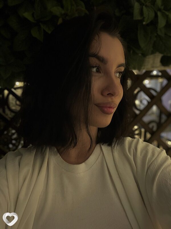 Александра, 21, Батайске — анкета №2870792