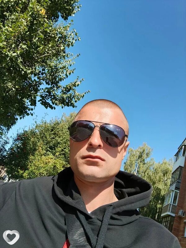 Максим, 29, Веневе — анкета №2870858