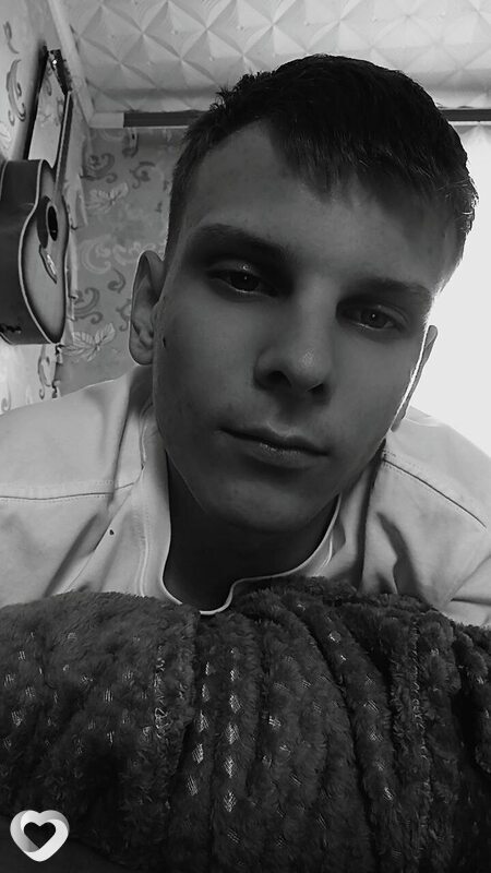 Мотя, 23, Комсомольске-на-Амуре — анкета №2871340