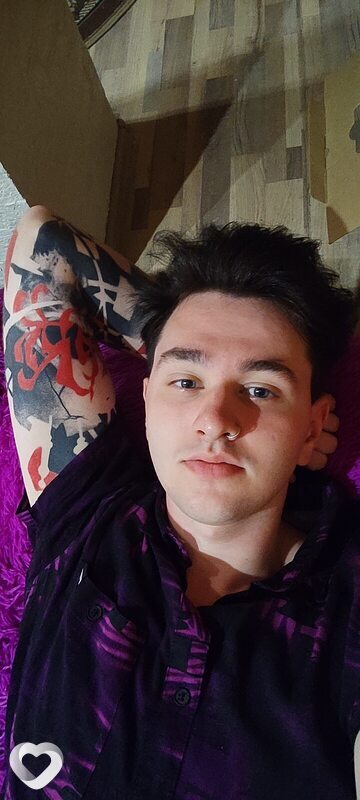 Макс, 23, Новосибирске — анкета №2871777