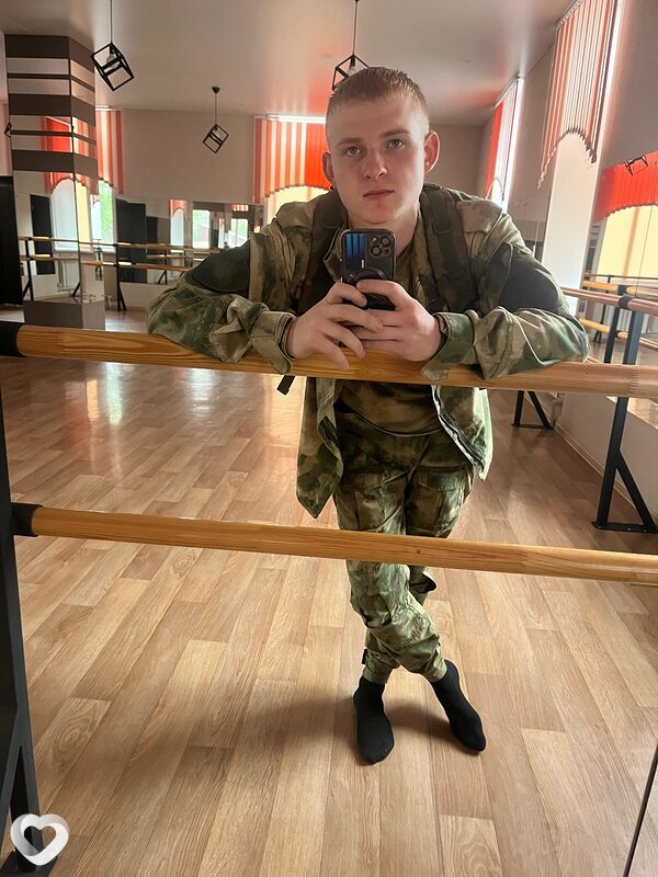 Даня, 21, Новочеркасске — анкета №2872044