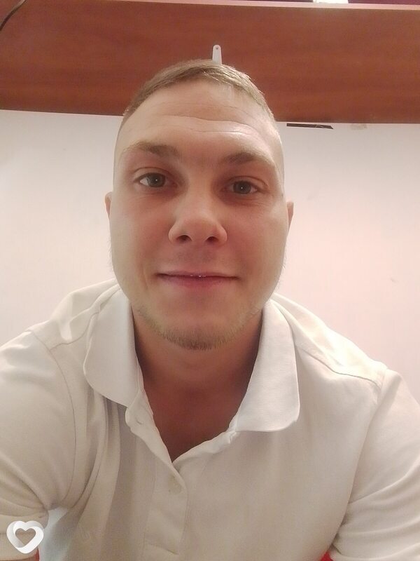 Олег, 25, Аксае — анкета №2872372