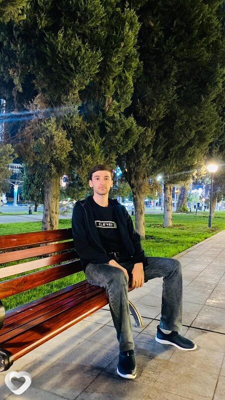 Ахлидин, 24, Екатеринбурге — анкета №2872481