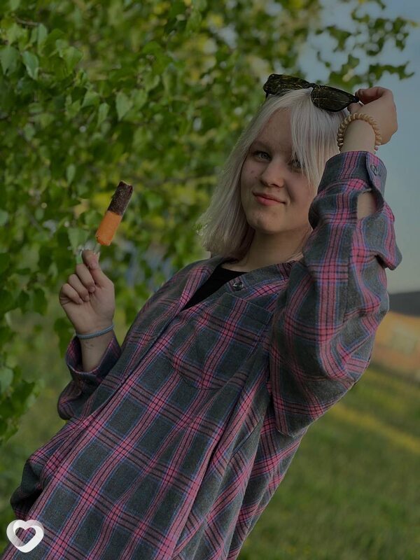 Вероника, 19, Кемерове — анкета №2872676