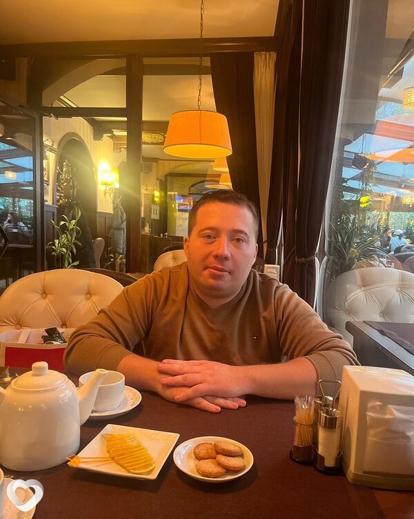 Геннадий, 30, Ялте — анкета №2872746