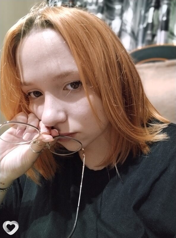 Аня, 21, Белове — анкета №2872858