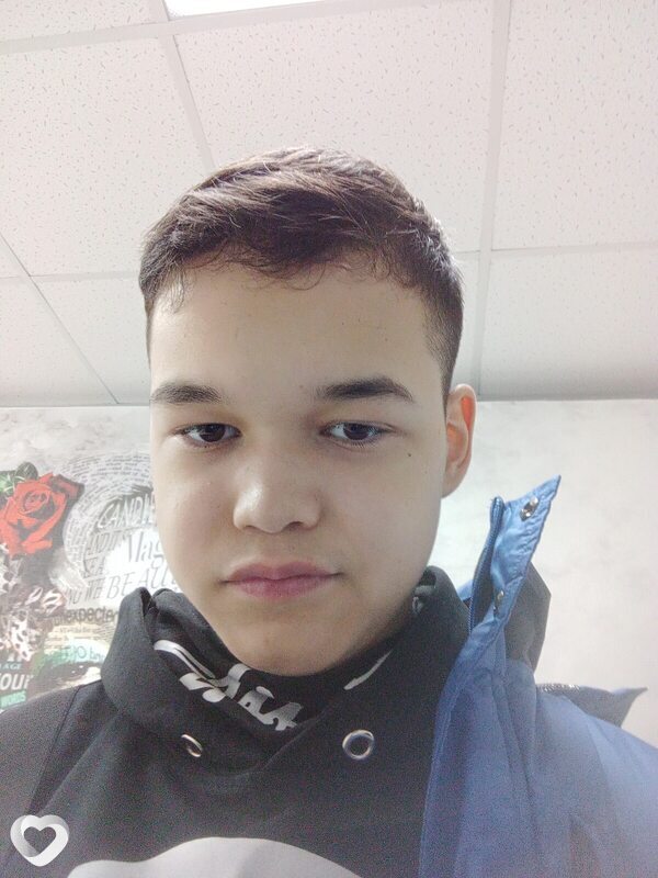Даниил, 19, Сургуте — анкета №2873134