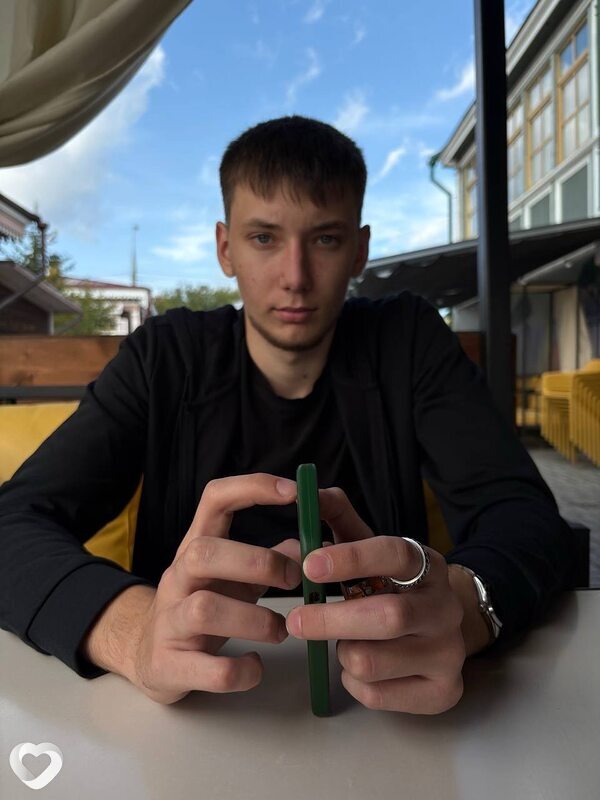 Виталий, 22, Иркутске — анкета №2873209