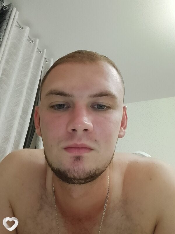 Влад, 24, Волжском — анкета №2873233