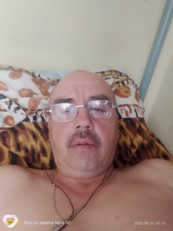 Олег, 47, Москве — анкета №2873275