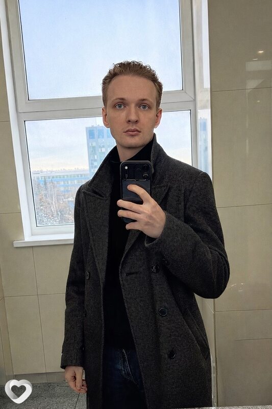 Паша, 26, Москве — анкета №2873395