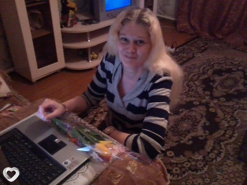 Елена, Круглое