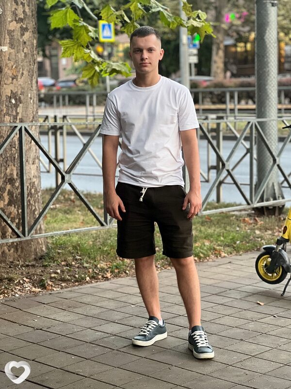 Никита, 24, Краснодаре — анкета №2874301