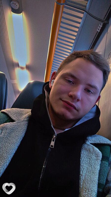 Ваня, 20, Истре — анкета №2874891