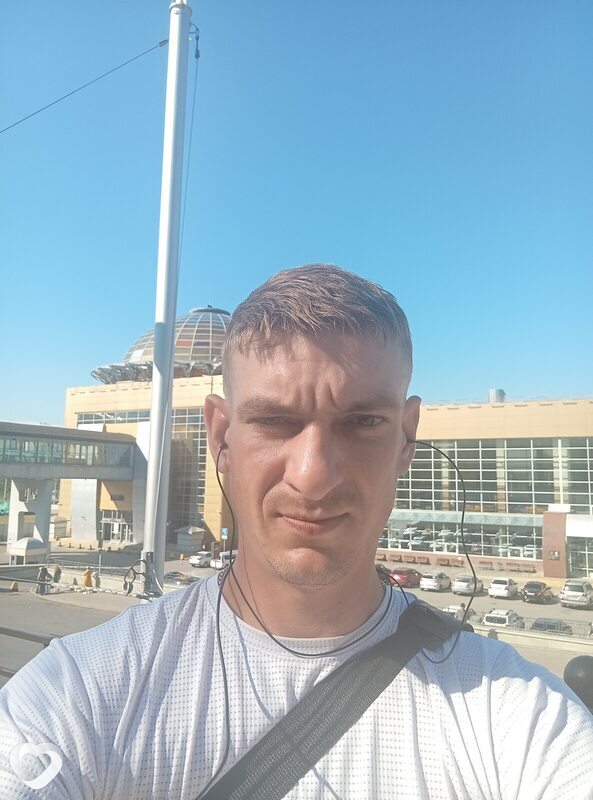 Евгений, 29, Новосибирске — анкета №2875489