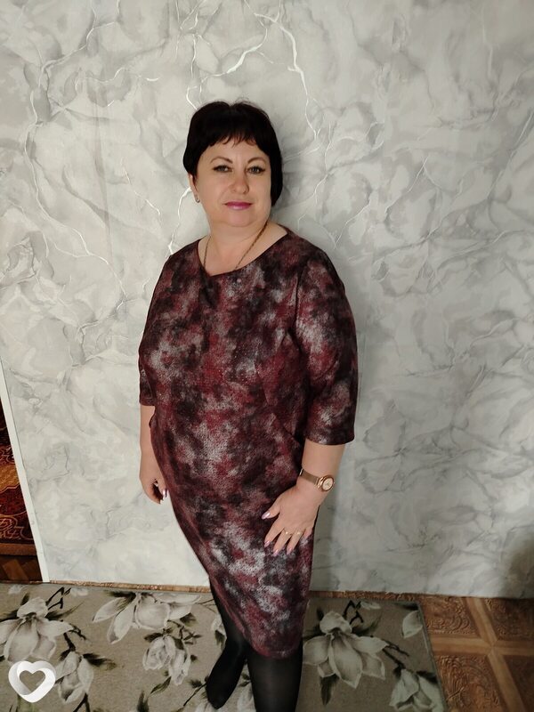 Оксана, 47, Новоалтайске — анкета №2875531