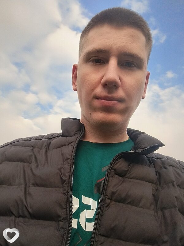 Михаил, 23, Екатеринбурге — анкета №2875689