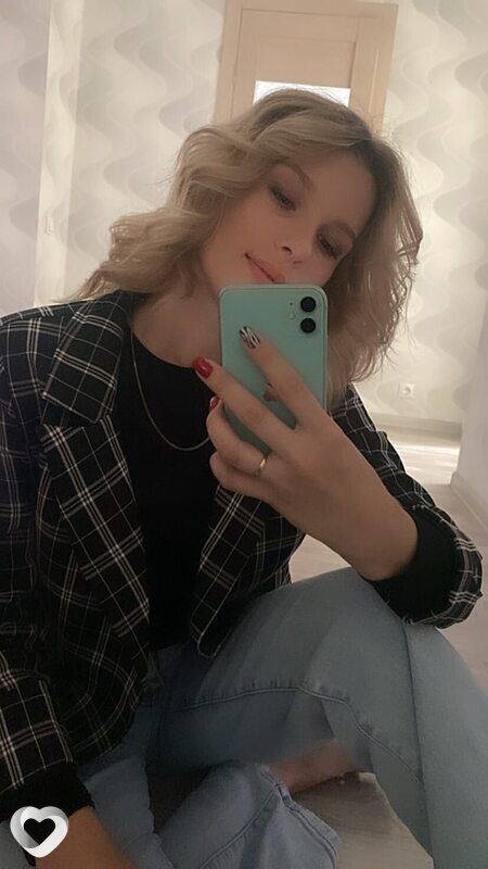 Юлия, 26, Барнауле — анкета №2875700