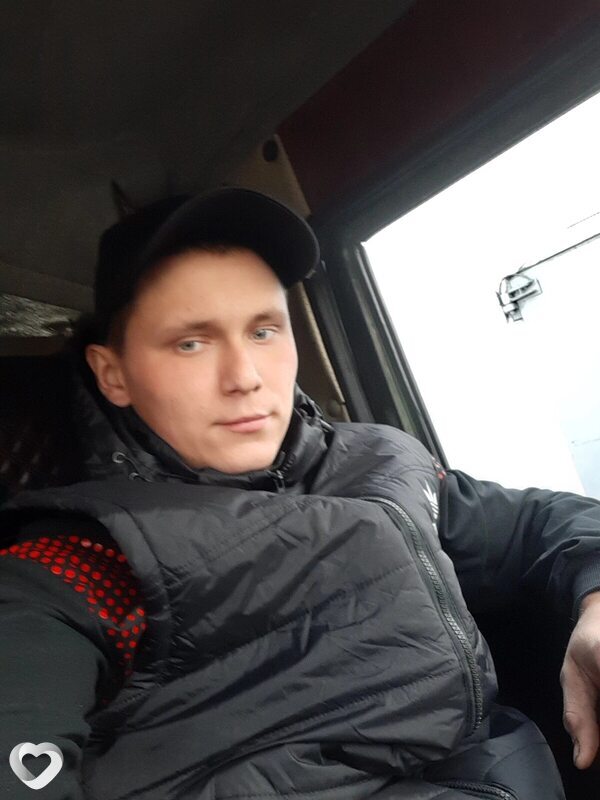 Андрей, 24, Минусинске — анкета №2875705
