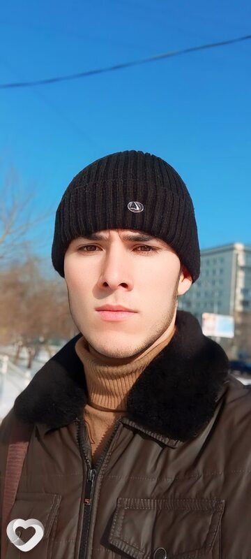 Sobirjon, 21, Красноярске — анкета №2876178