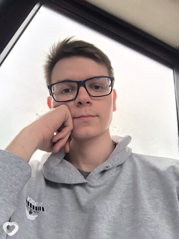 Артур, 22, Минске — анкета №2876289
