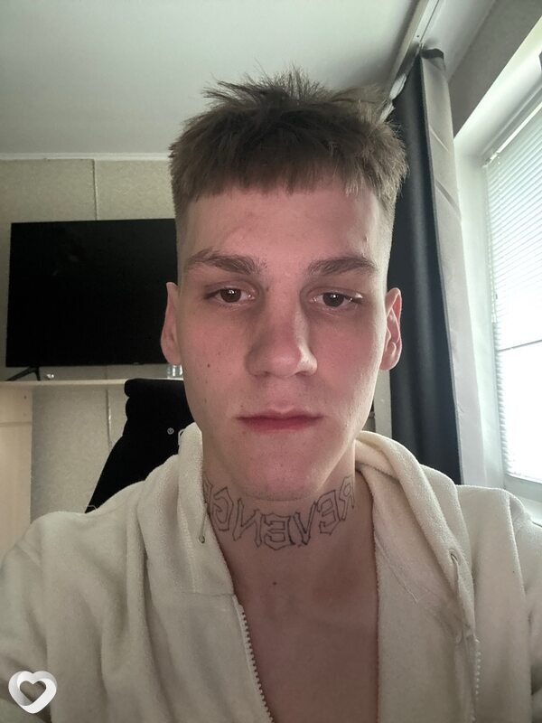 Алексей, 22, Гродно — анкета №2876336