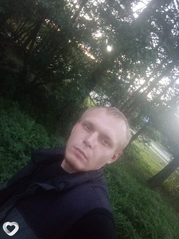Саша, 26, Ангарске — анкета №2876352