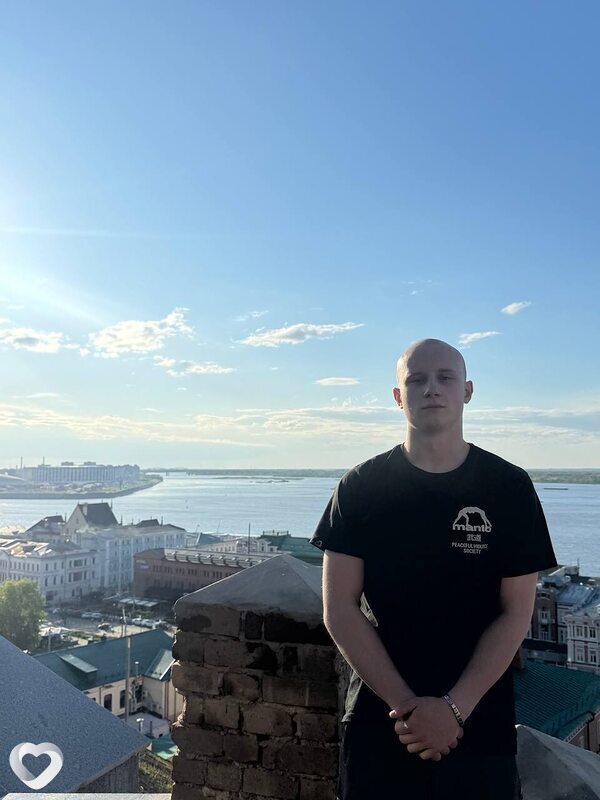 Богдан, 19, Петрозаводске — анкета №2876535
