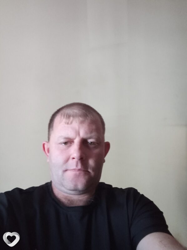Денис, 39, Новозыбкове — анкета №2877073