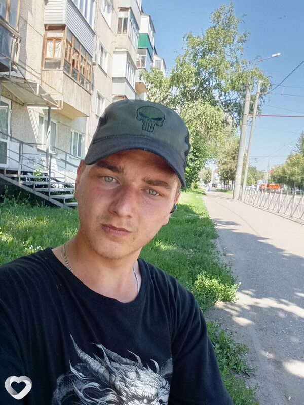 Андрей, 21, Пензе — анкета №2877849