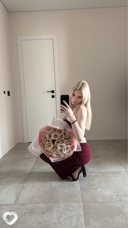 Карина, 21, Минске — анкета №2877181