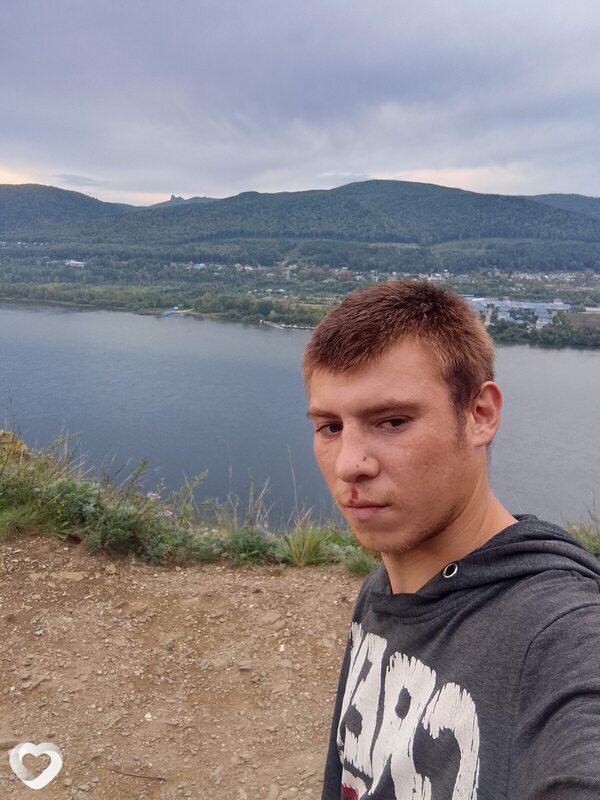 Данил, 25, Красноярске — анкета №2877736