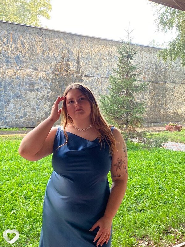 Вика, 23, Москве — анкета №2877549