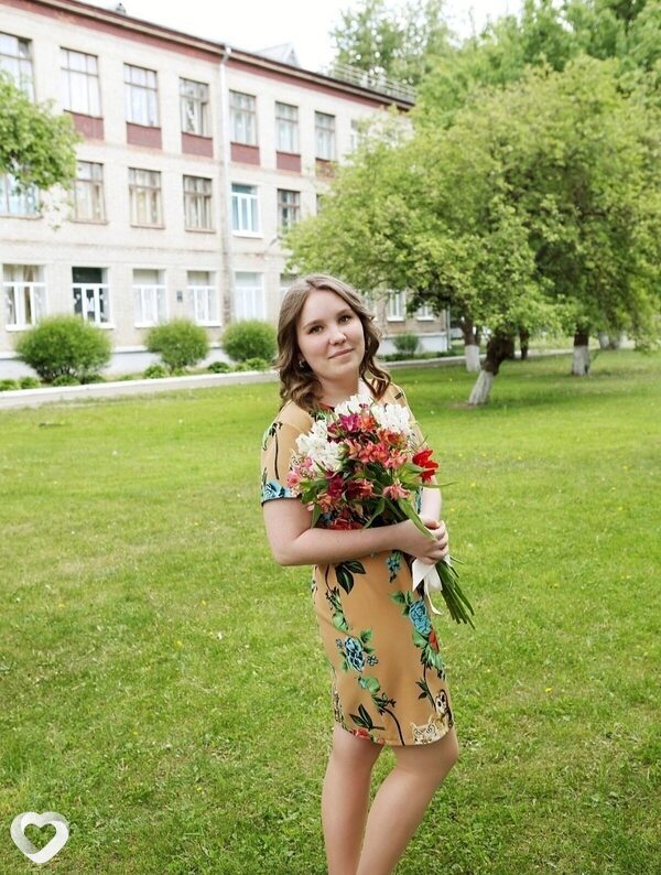 Милана, 24, Пскове — анкета №2878094
