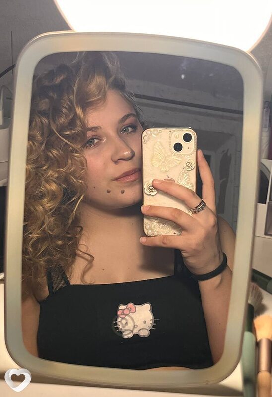 Ксения, 19, Челябинске — анкета №2878448