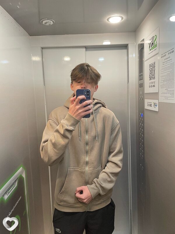 Павел, 19, Санкт-Петербурге — анкета №2878381