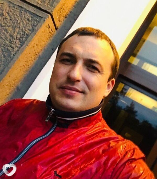 Максим, 25, Чугуеве — анкета №2878682