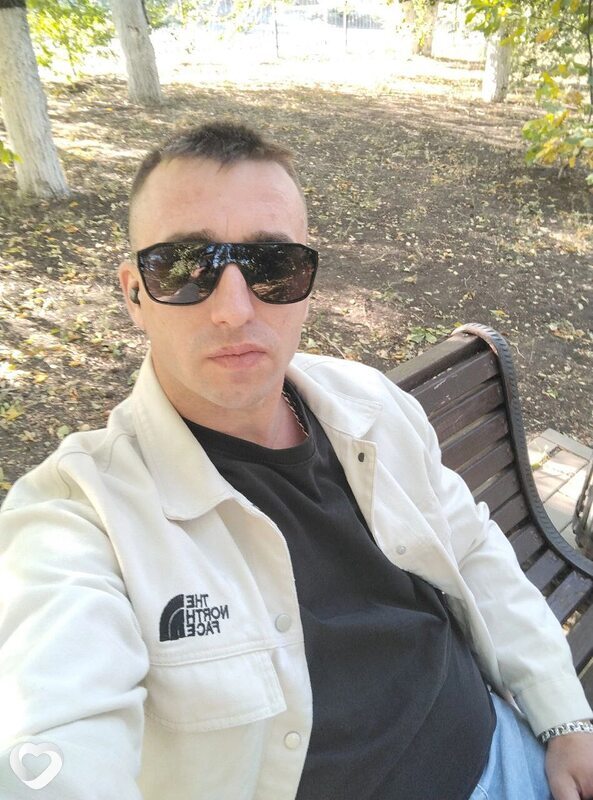 Олег, 38, Лисках — анкета №2878935